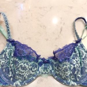 3 for $30!!! NWOT Gorgeous blue lace 32c bra